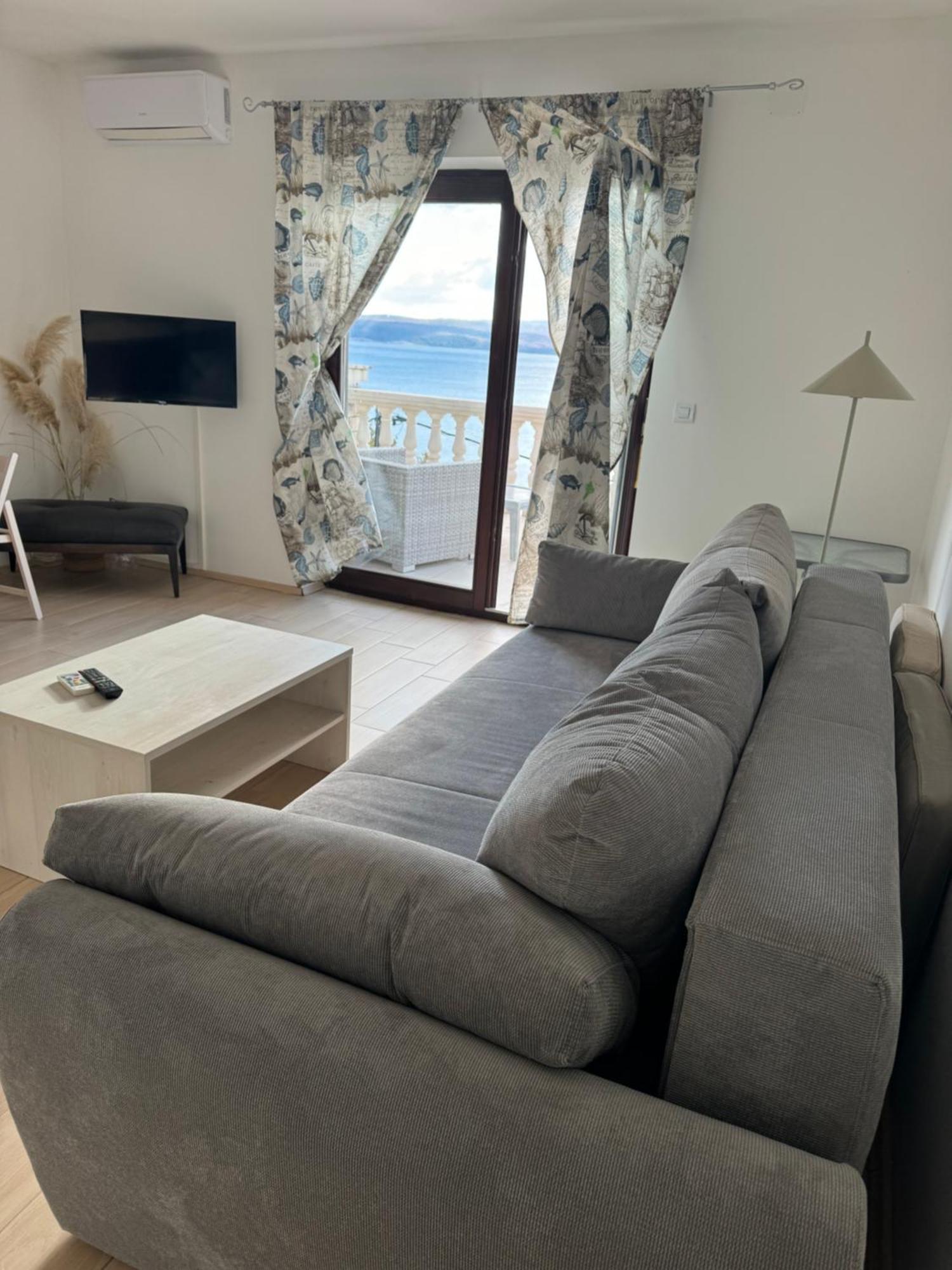 Appartement Lux dodo à Dramalj Extérieur photo